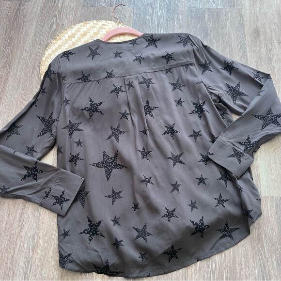 Nwt rails Hillary‎ crossover blouse cheetah stars women’s size M - Picture 8 of 8